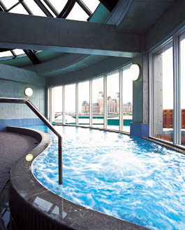 �ۥƥ������饤��ŷ�������֤ФäƤ�����